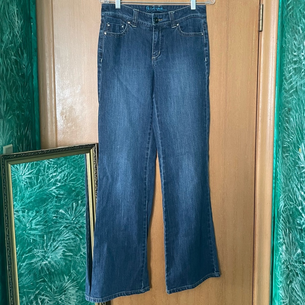 Point Zero Blue Jeans with Wide Pantleg And Rhinestone Pockets